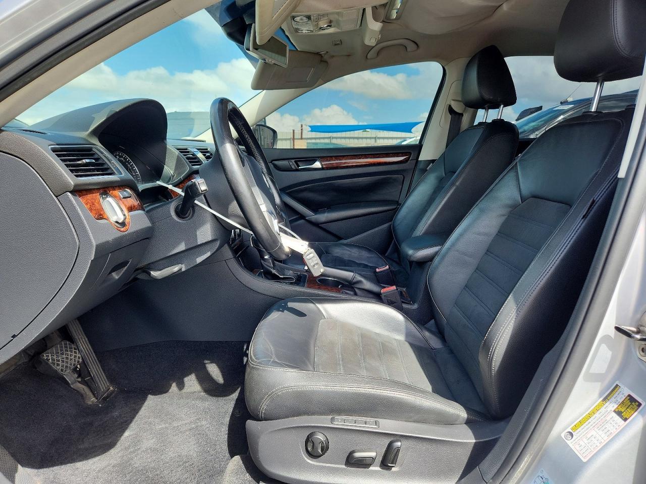 2013 Volkswagen Passat Sel - Фото 7