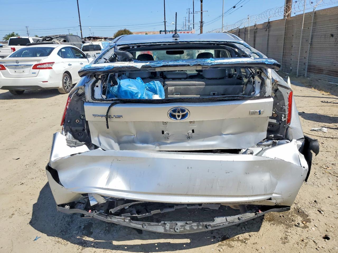 2011 Toyota Prius Four - Фото 6