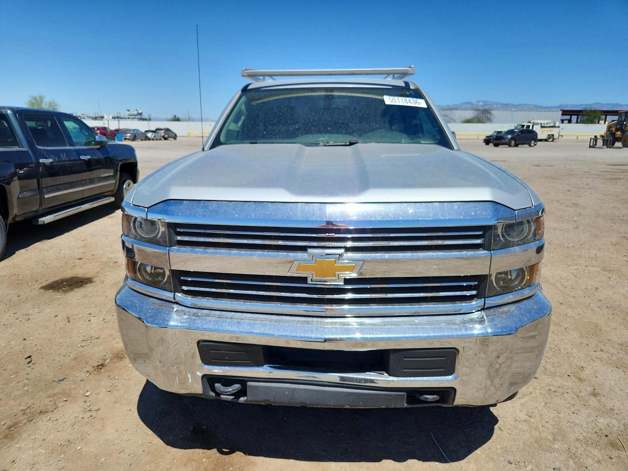 2016 Chevrolet Silverado C2500 Heavy Duty - Image 5