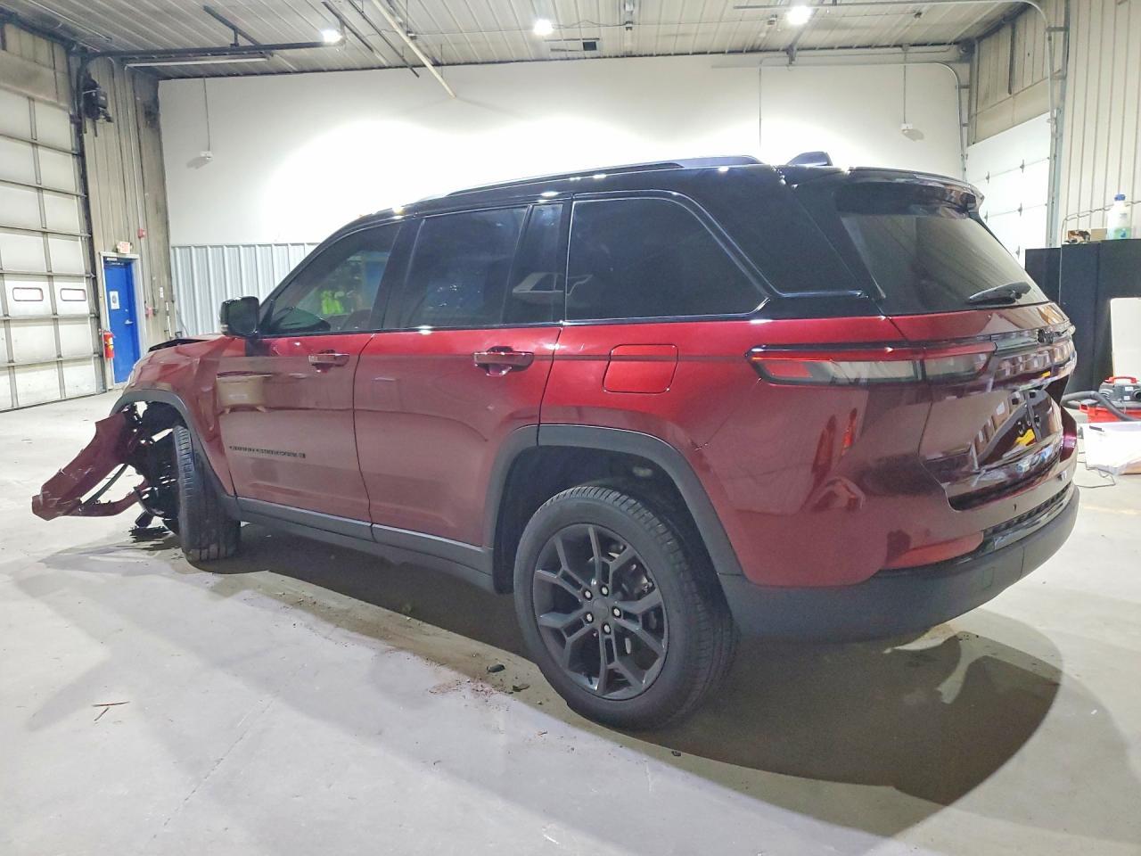 2025 Jeep Grand Cherokee Limited - Фото 2