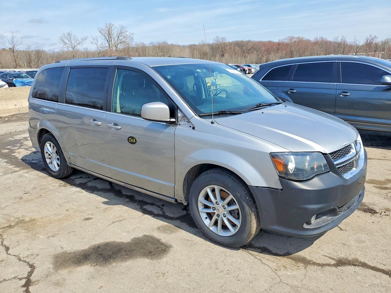 2019 Dodge Grand Caravan Sxt - Фото 4