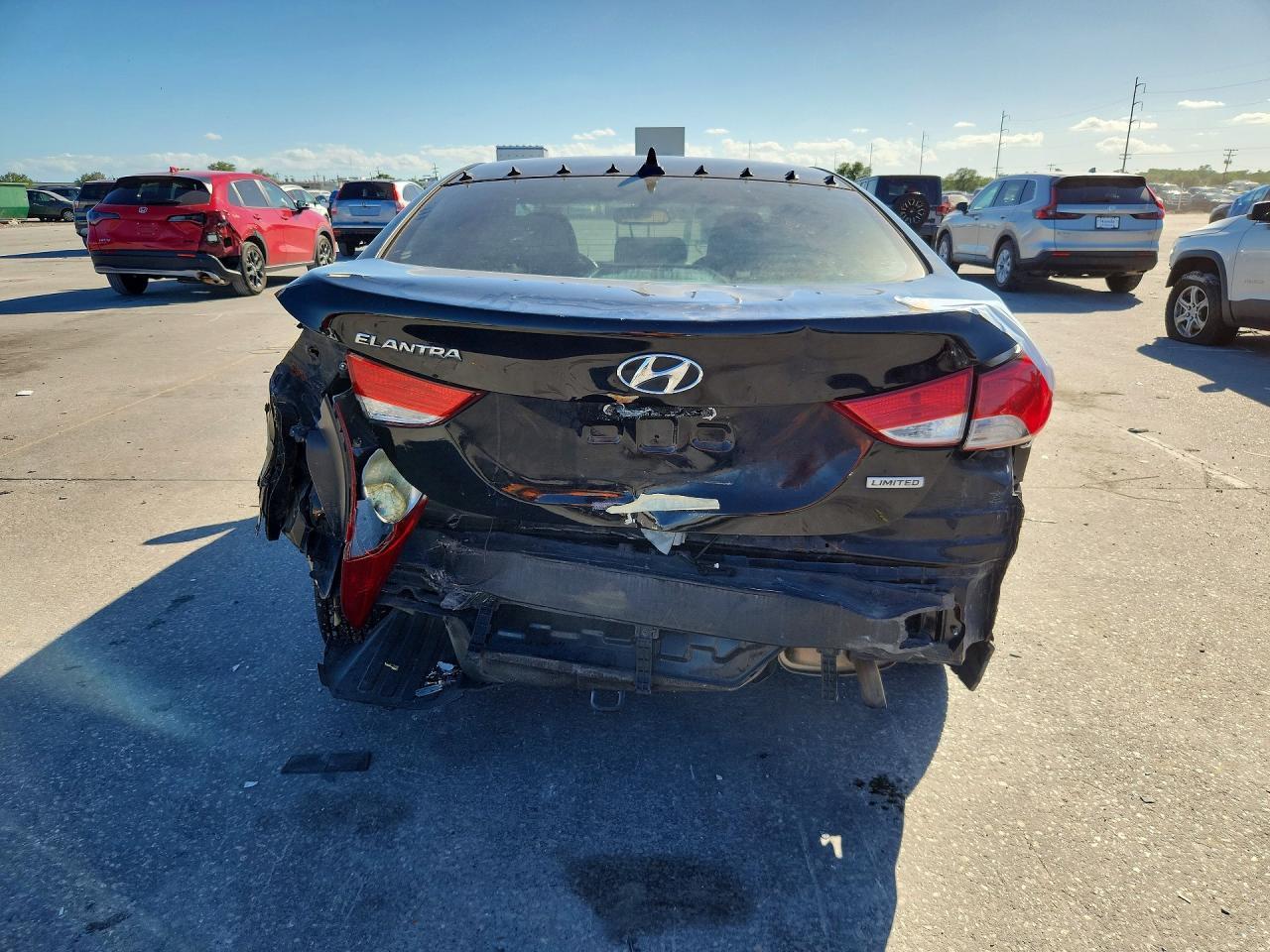 2013 Hyundai Elantra - Image 6