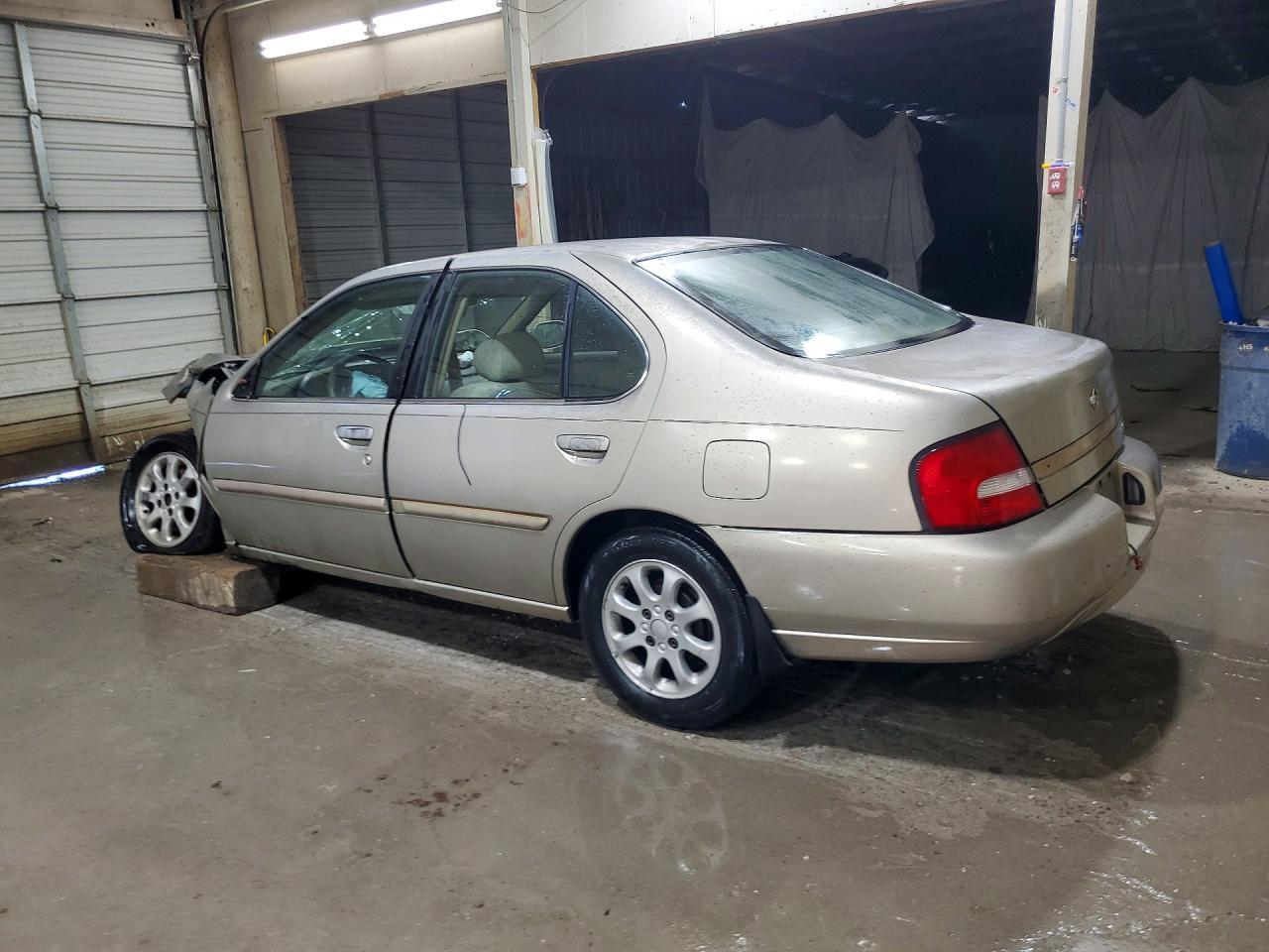 2000 Nissan Altima Xe/Gxe/Se/Gle - Фото 2