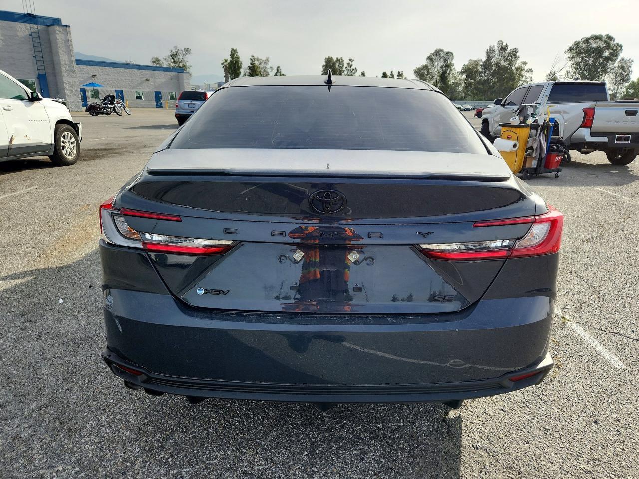 2025 Toyota Camry Se - Image 6