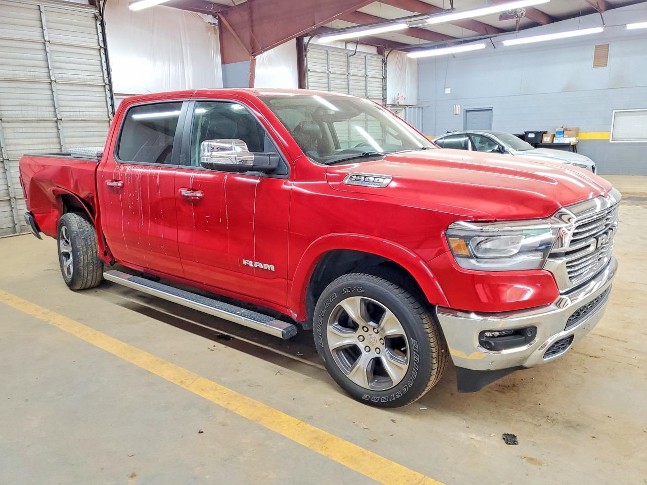 2021 Ram 1500 Laramie - Фото 4