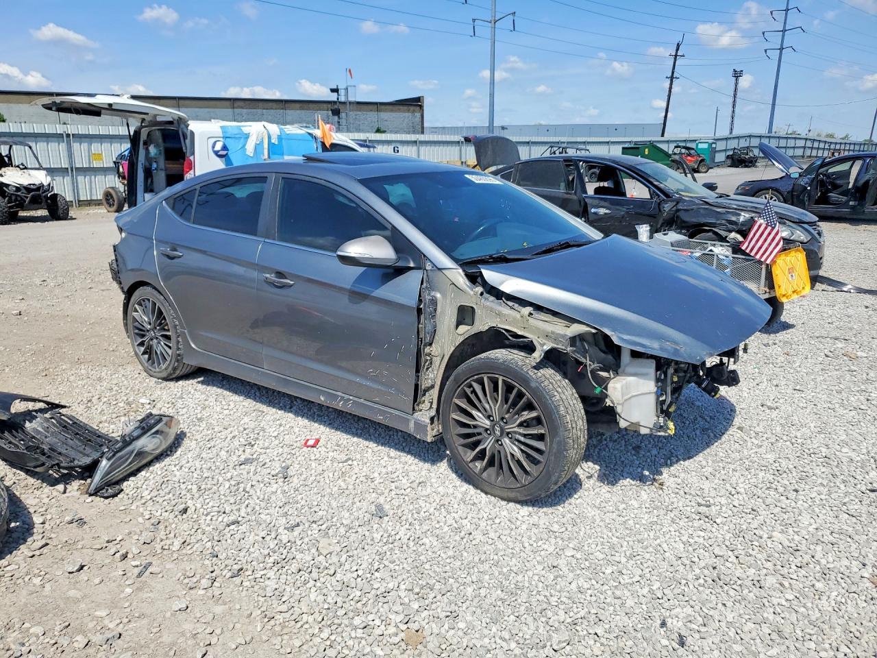 2018 Hyundai Elantra Sport - Фото 4