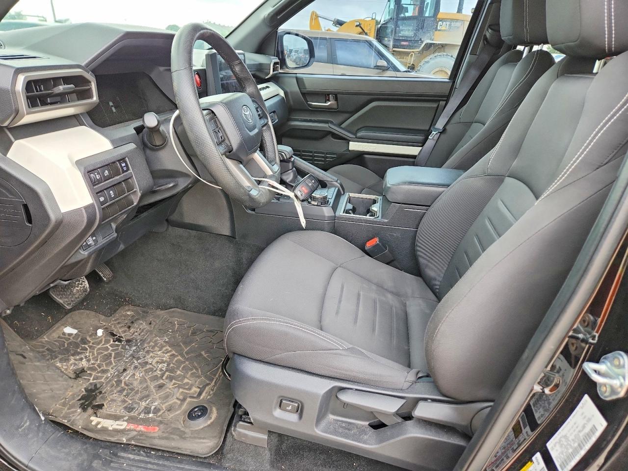 2024 Toyota Tacoma Trd Off-Road - Image 7