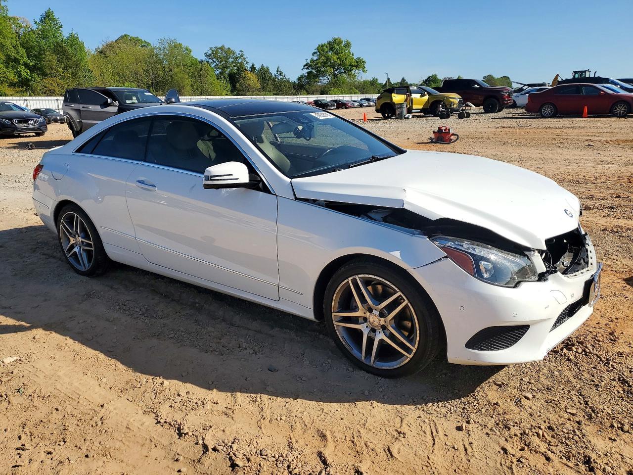 2014 Mercedes-Benz E 350 - Image 4