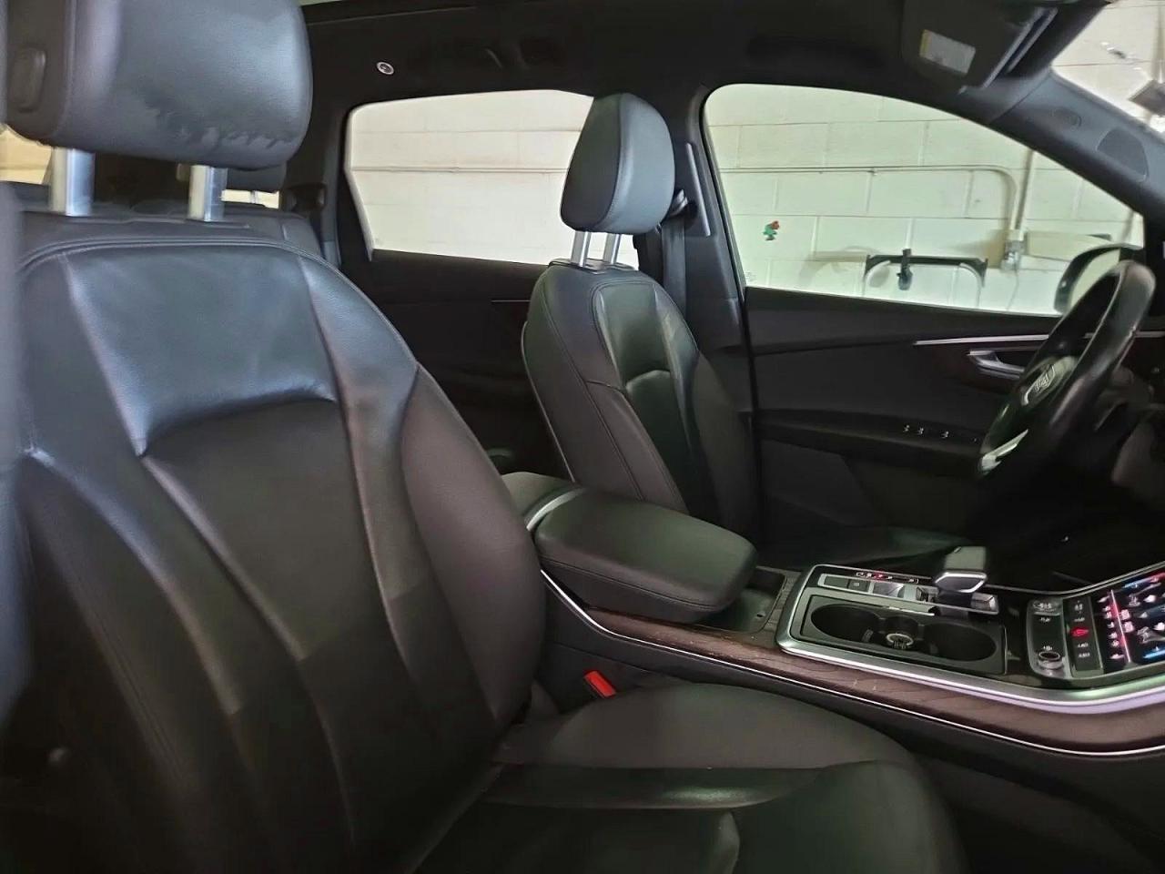 2020 Audi Q7 Premium Plus - Фото 5