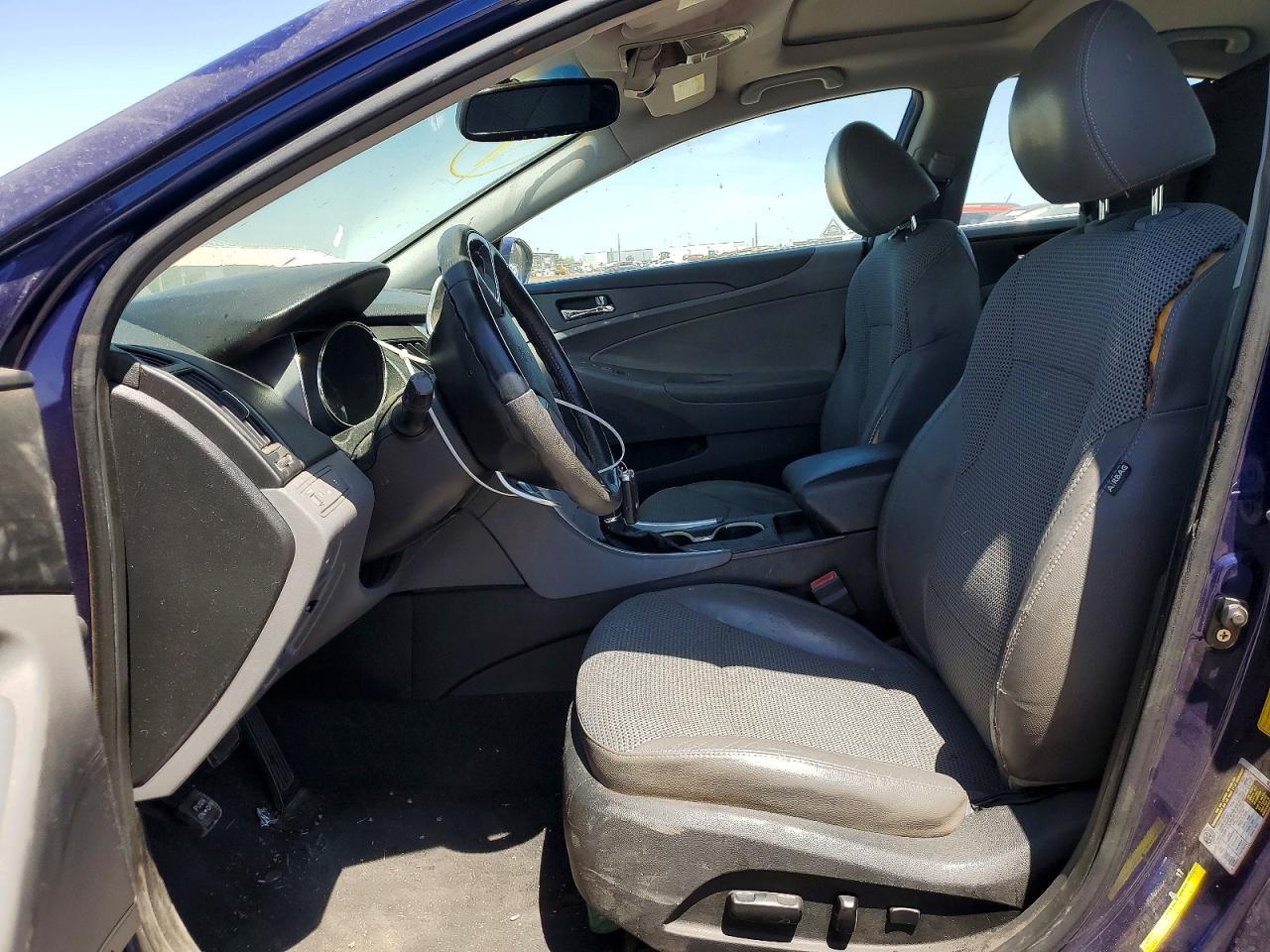 2011 Hyundai Sonata Se - Image 7