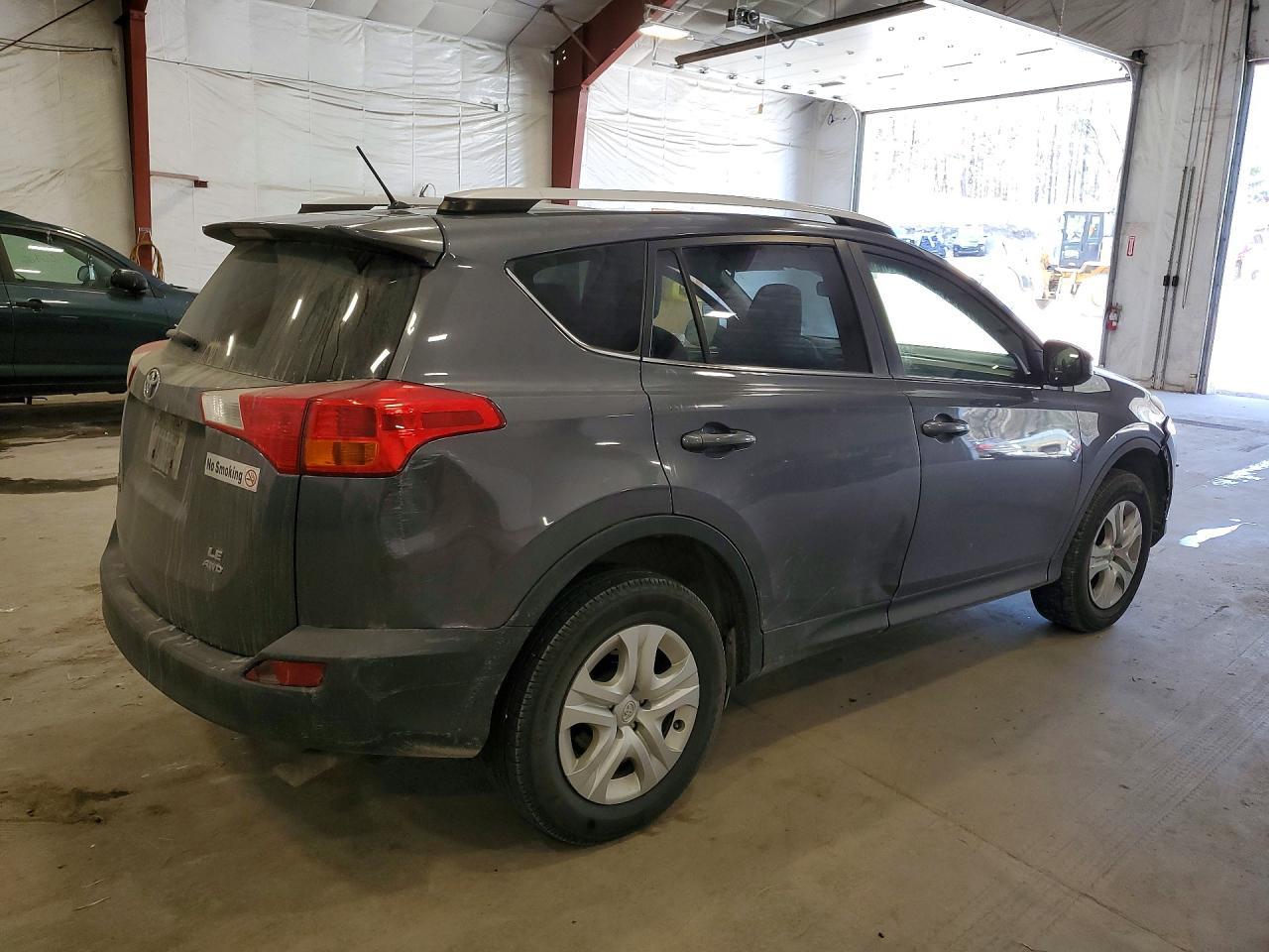 2014 Toyota Rav4 Le - Фото 3