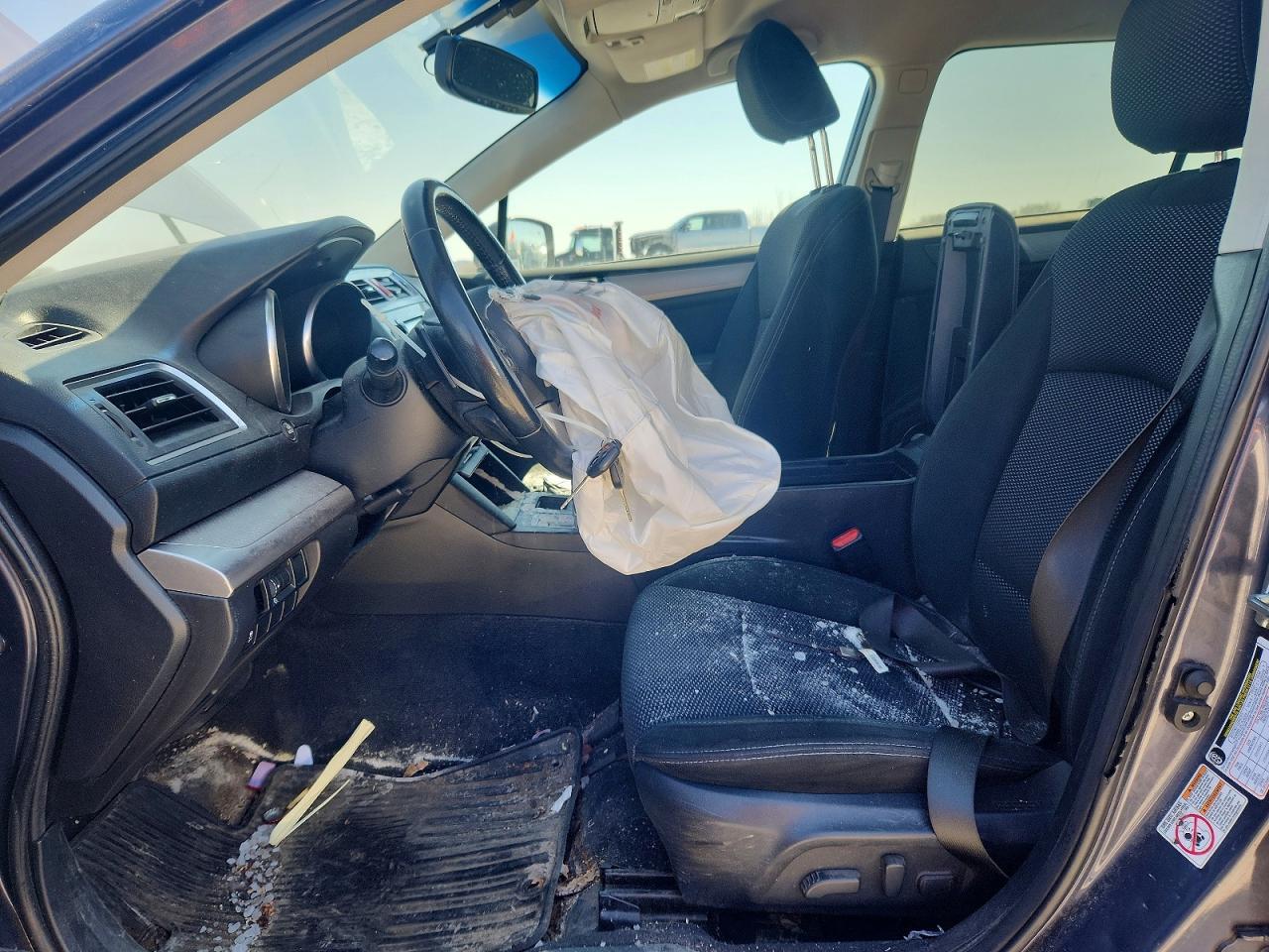 2015 Subaru Outback 2.5I Premium - Image 7