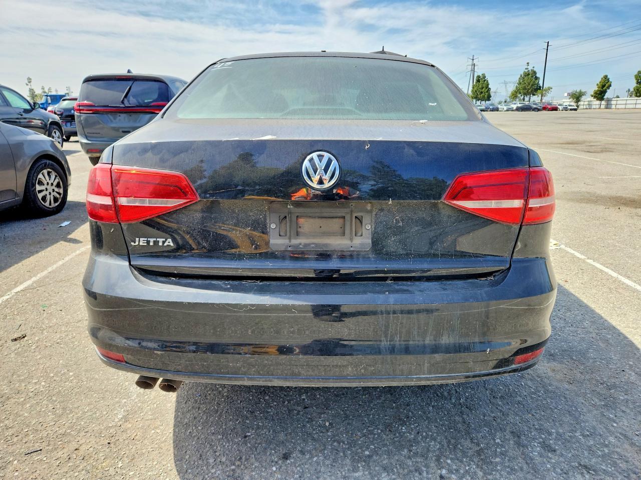 2015 Volkswagen Jetta Base - Image 6