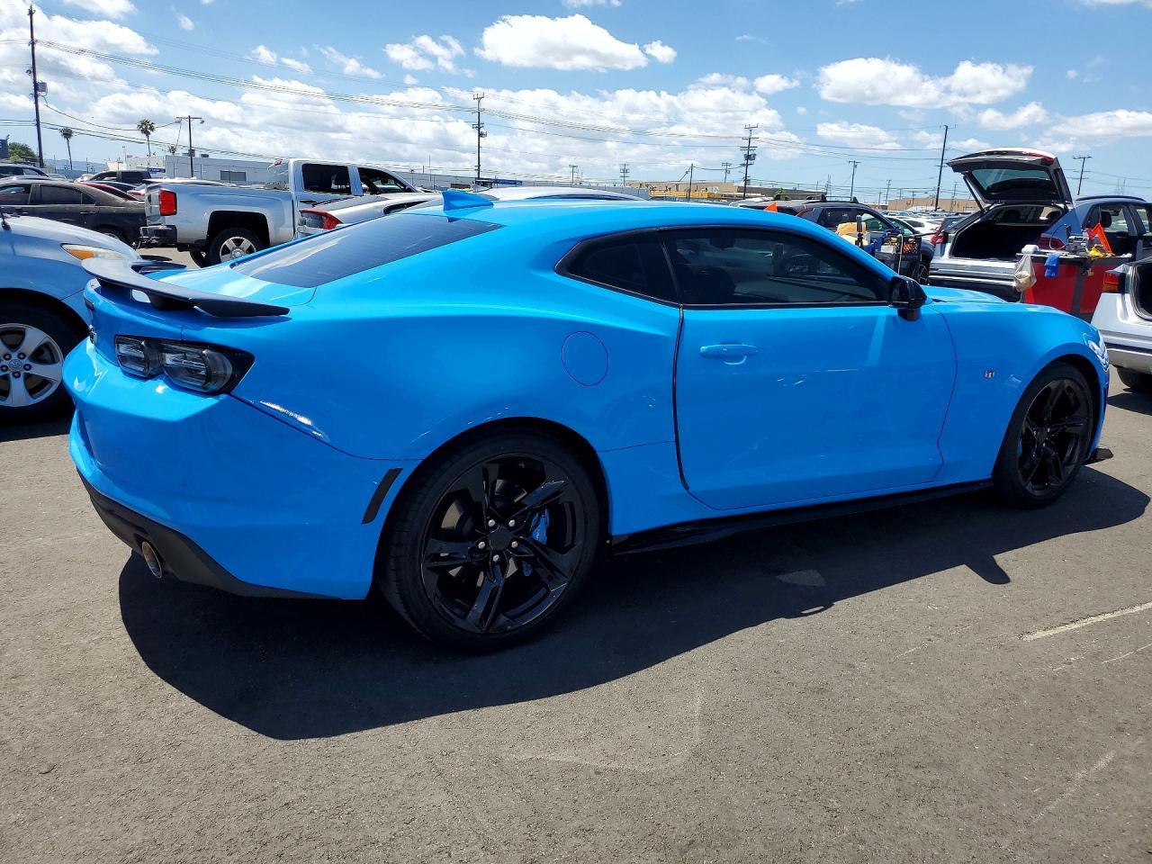 2023 Chevrolet Camaro Lt1 - Фото 3