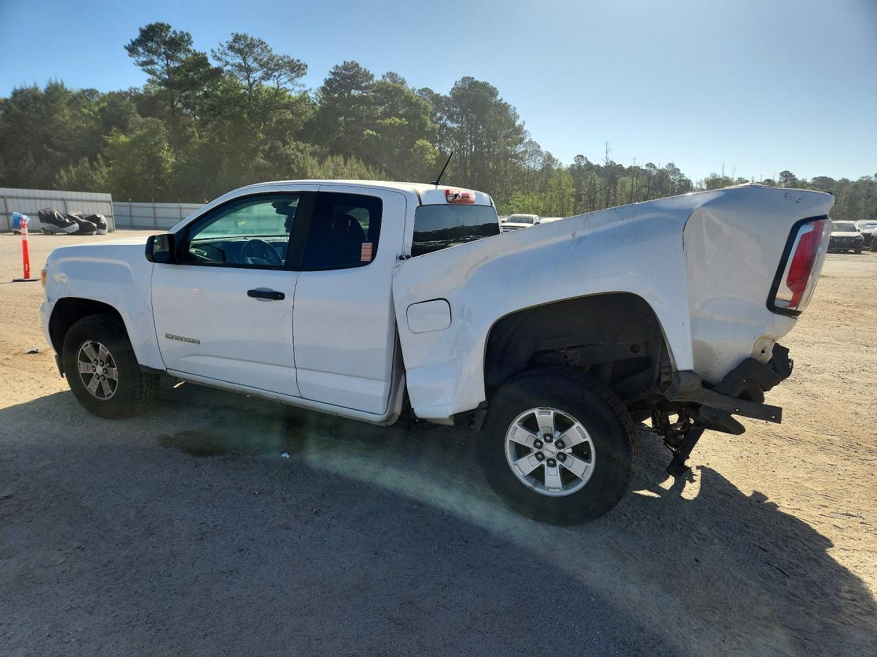 2018 GMC Canyon - Фото 2