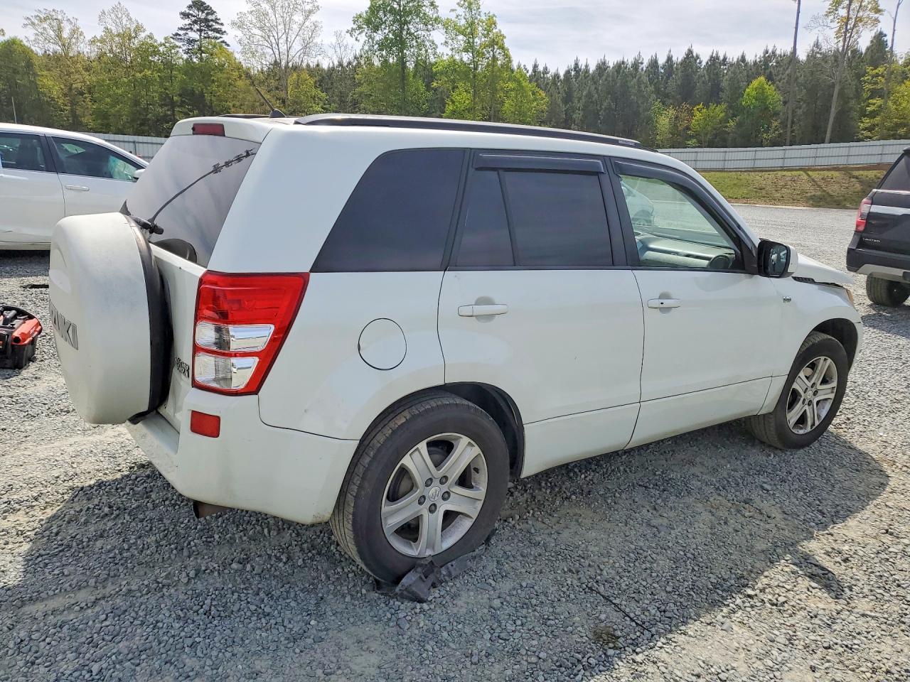 2007 Suzuki Grand Vitara Luxury - Фото 3