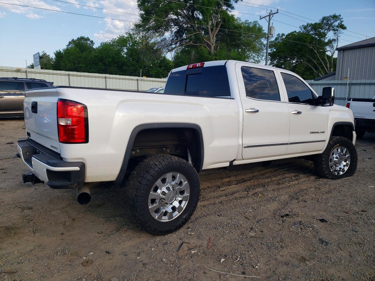 2019 GMC Sierra K2500 Denali - Фото 3