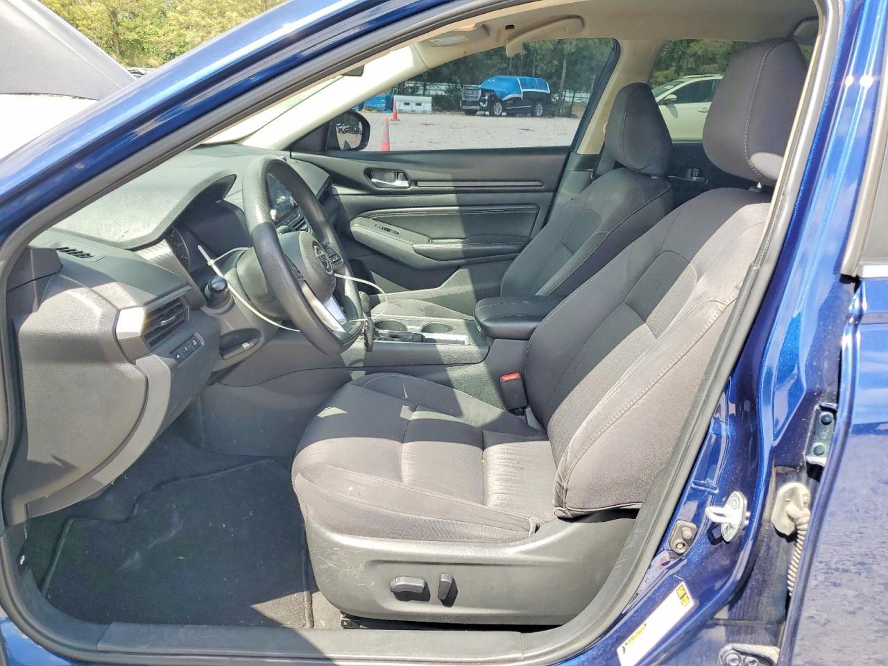 2019 Nissan Altima 2.5 S - Фото 7