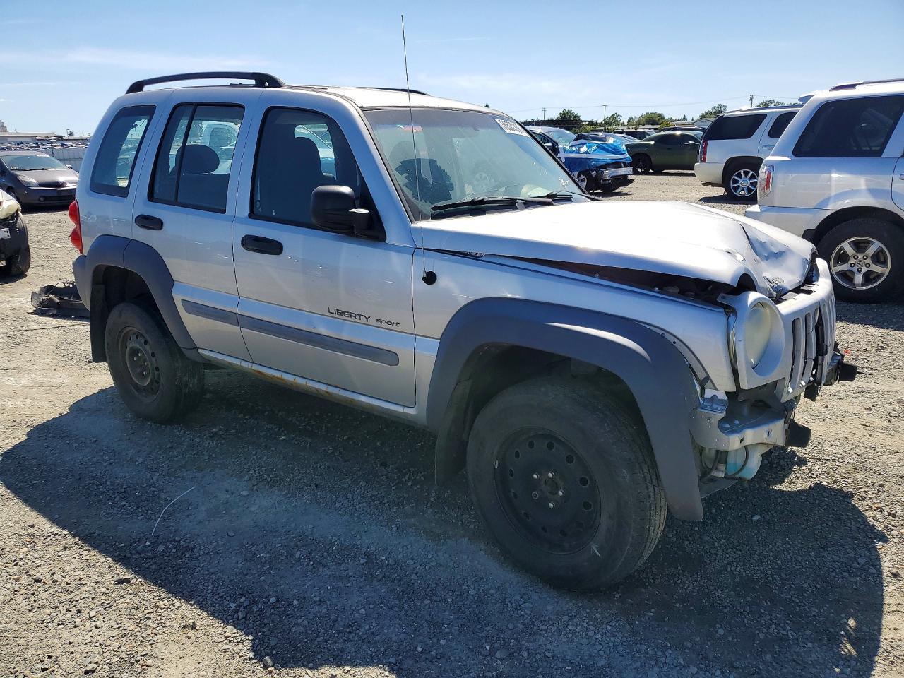 2002 Jeep Liberty Sport - Фото 4