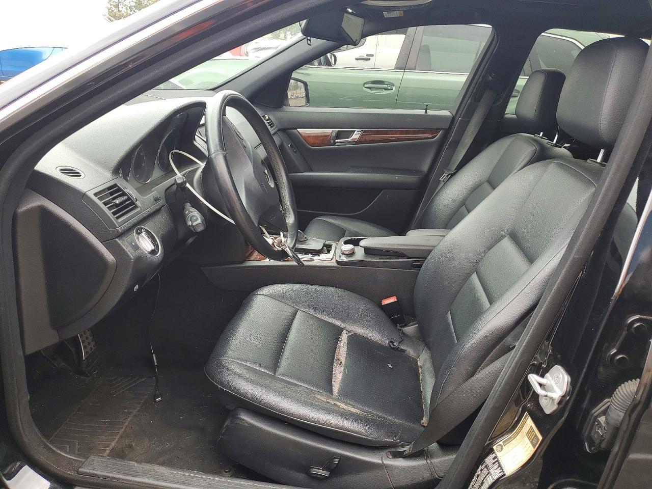 2011 Mercedes-Benz C 300 - Фото 7