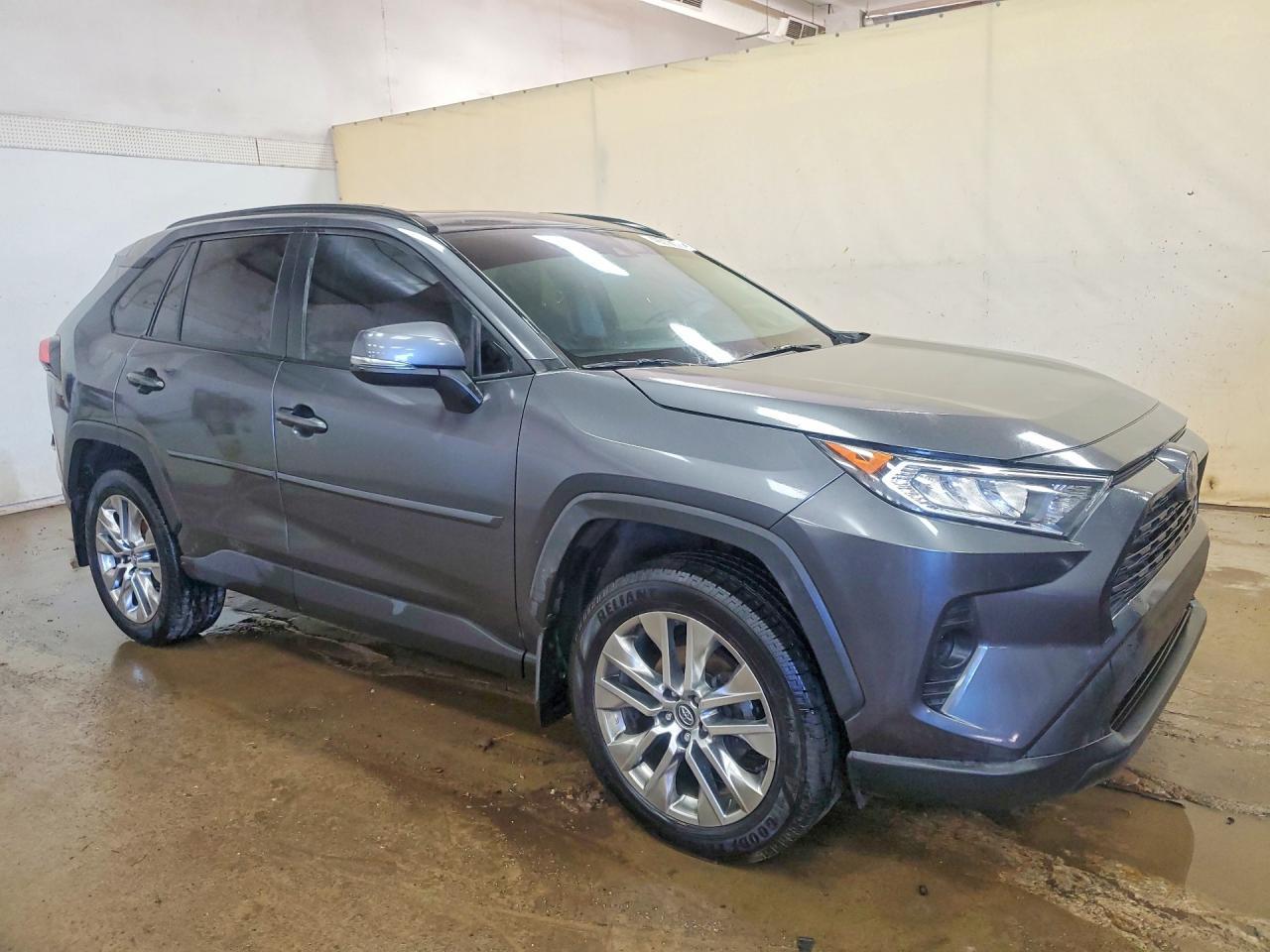2021 Toyota Rav4 Xle Premium - Фото 4