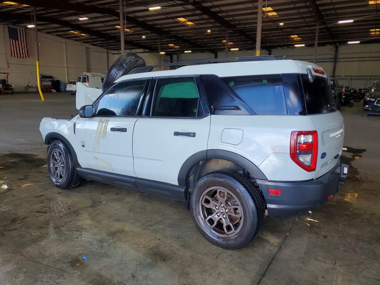 2022 Ford Bronco Sport Big Bend - Image 2