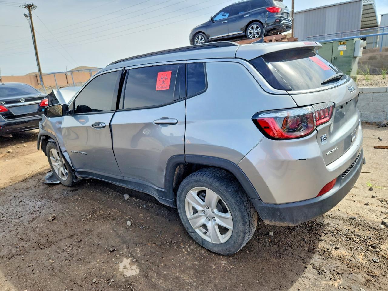 2022 Jeep Compass Latitude - Фото 2