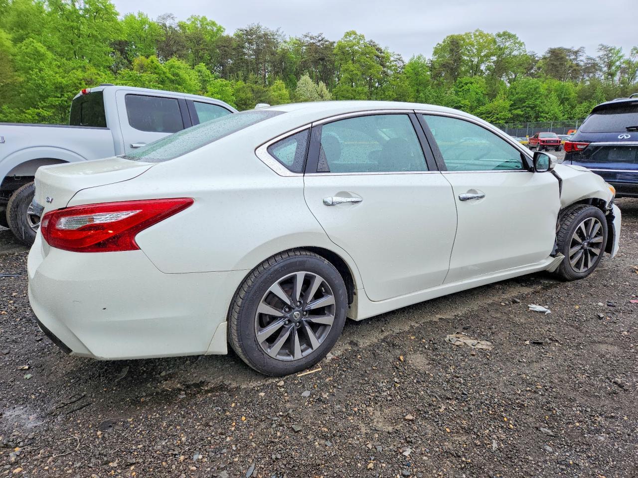 2017 Nissan Altima 2.5 Sv - Фото 3
