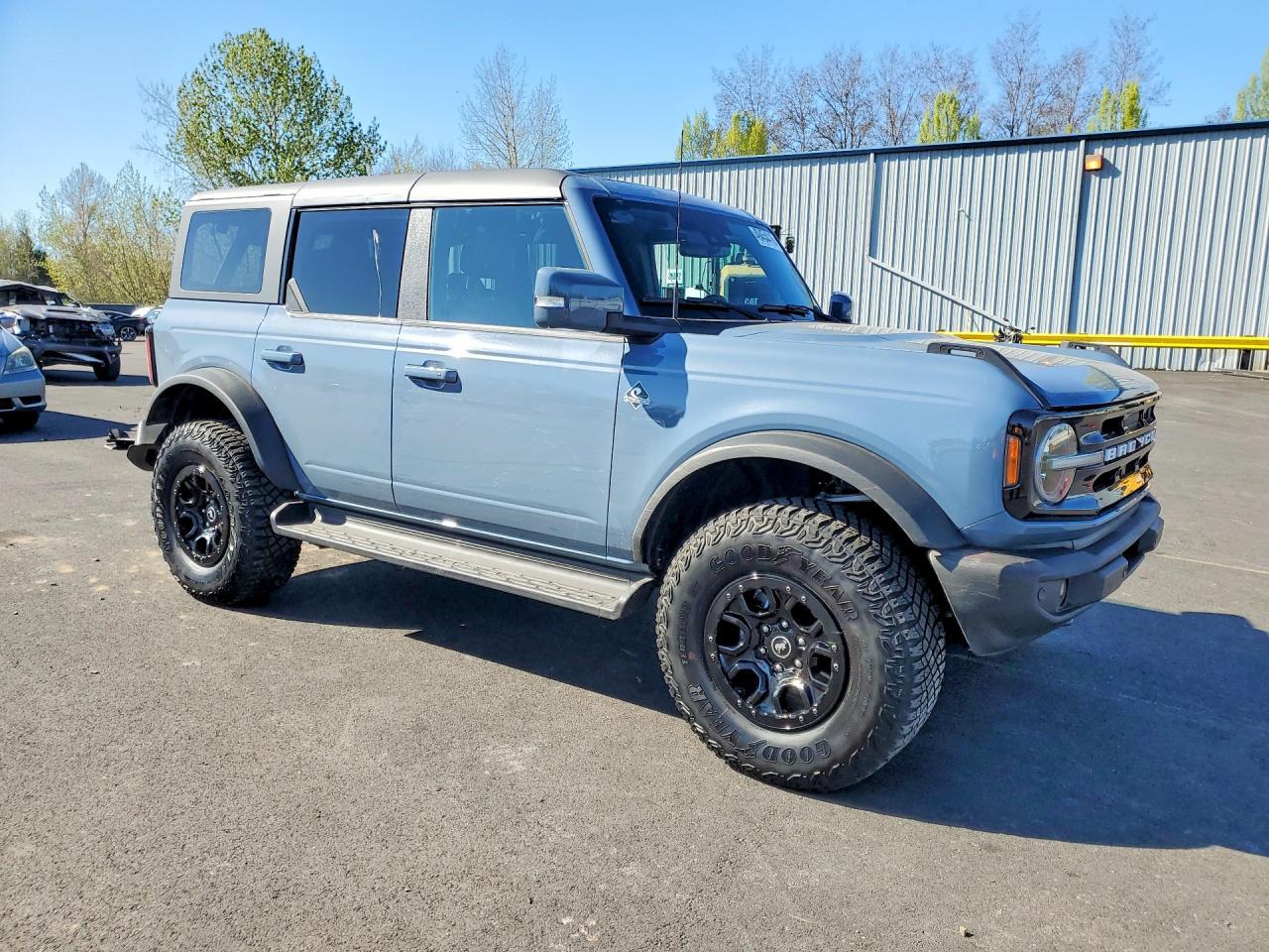 2025 Ford Bronco Outer Banks - Фото 4