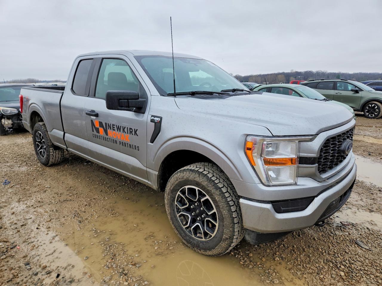 2022 Ford F150 Super Cab - Фото 4