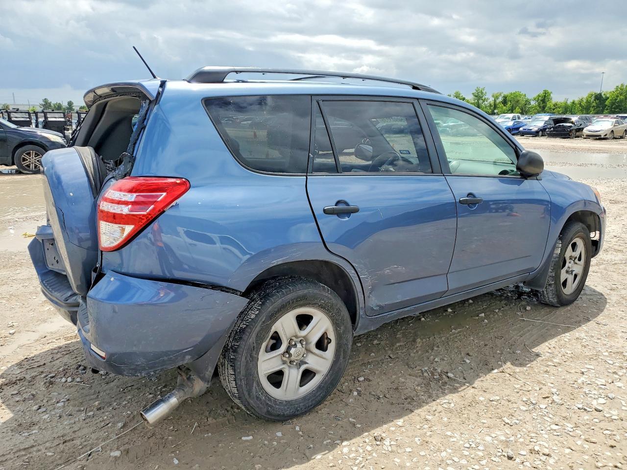 2011 Toyota Rav4 Base - Фото 3
