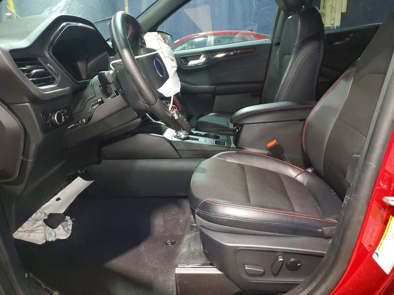2025 Ford Escape St Line - Фото 7