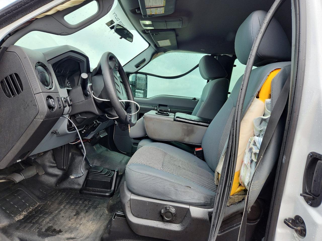 2012 Ford F250 Super Duty - Image 7