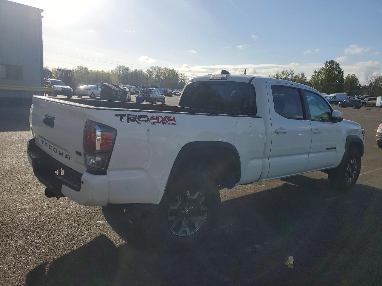 2023 Toyota Tacoma Trd Off-Road - Фото 3