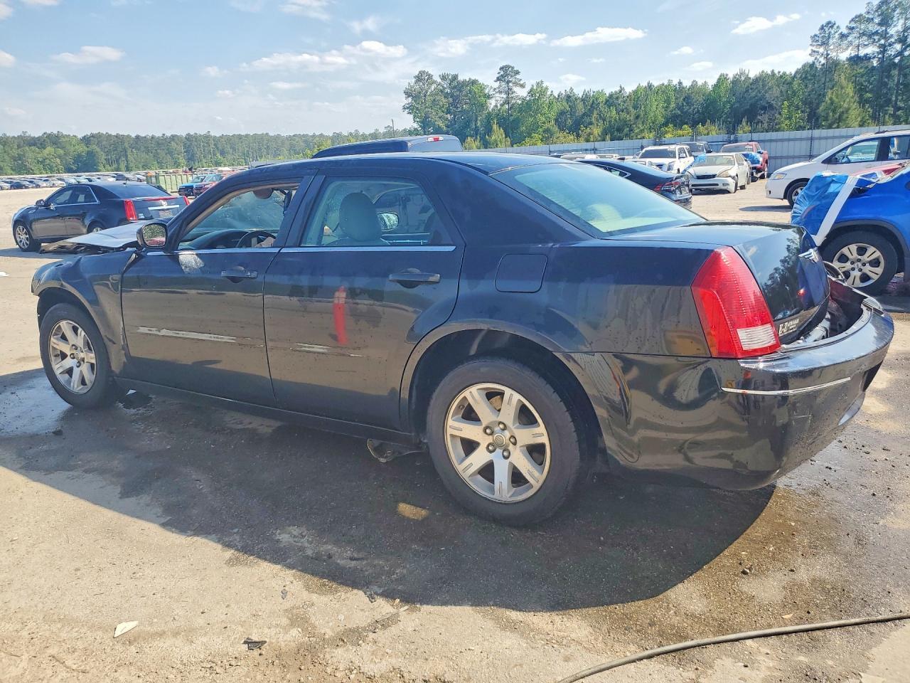 2006 Chrysler 300 Touring - Фото 2