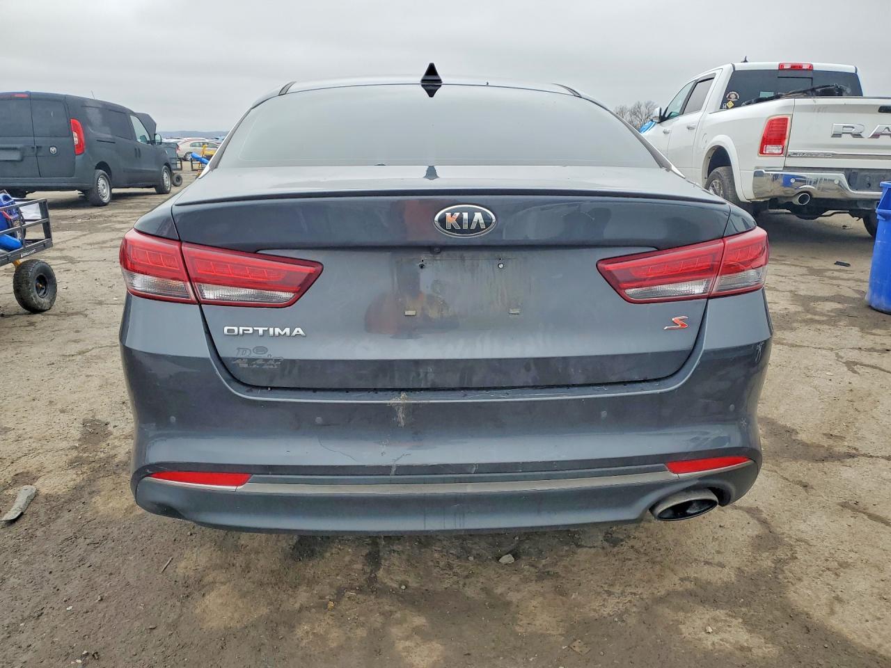 2018 Kia Optima S - Image 6