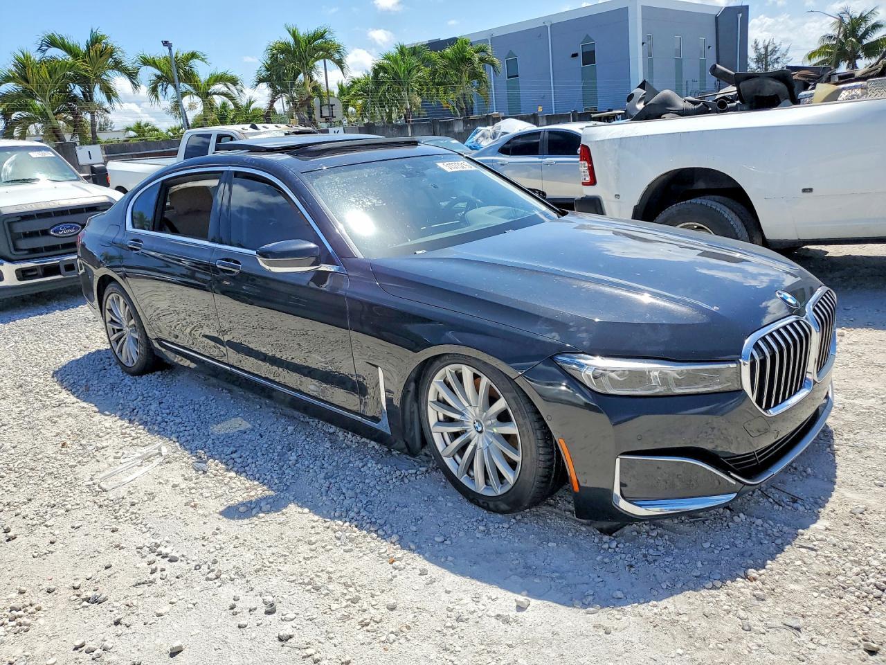 2022 BMW 740 I - Фото 4