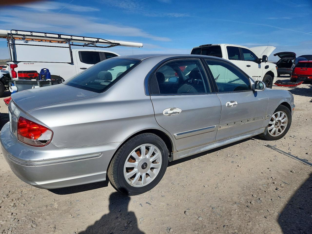2005 Hyundai Sonata Gls - Image 3