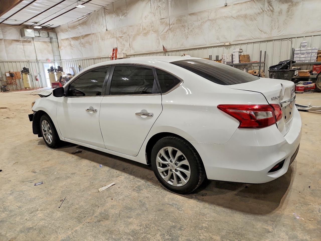 2019 Nissan Sentra Sv - Image 2