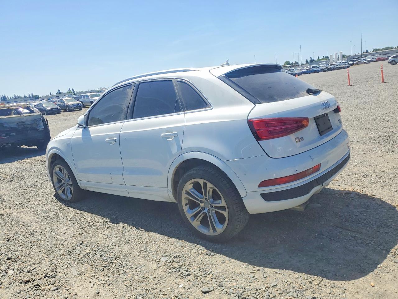 2016 Audi Q3 Prestige - Image 2