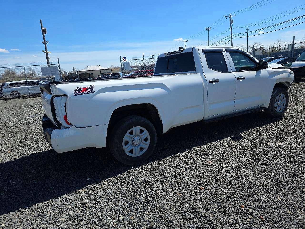 2024 Toyota Tundra Sr - Image 4
