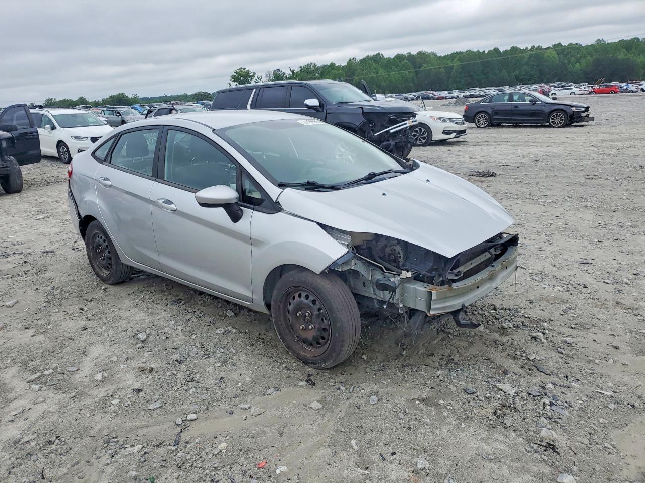 2019 Ford Fiesta S - Фото 4