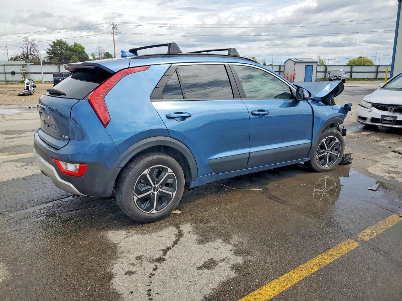 2024 Kia Niro Ex - Image 3