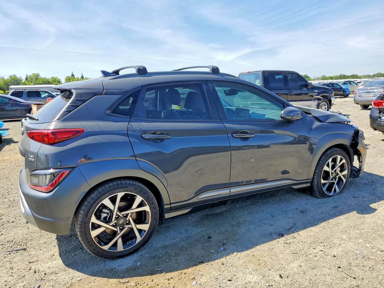 2023 Hyundai Kona Limited - Фото 3