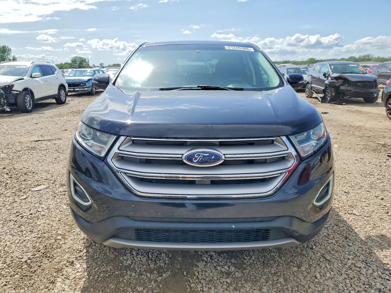 2018 Ford Edge Titanium - Фото 5