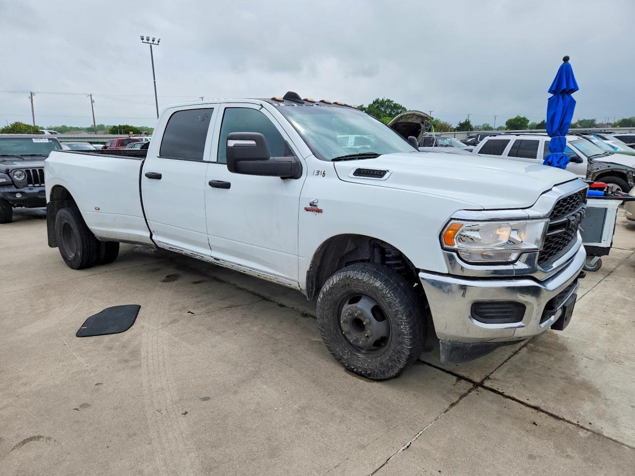 2024 Ram 3500 Tradesman - Image 4