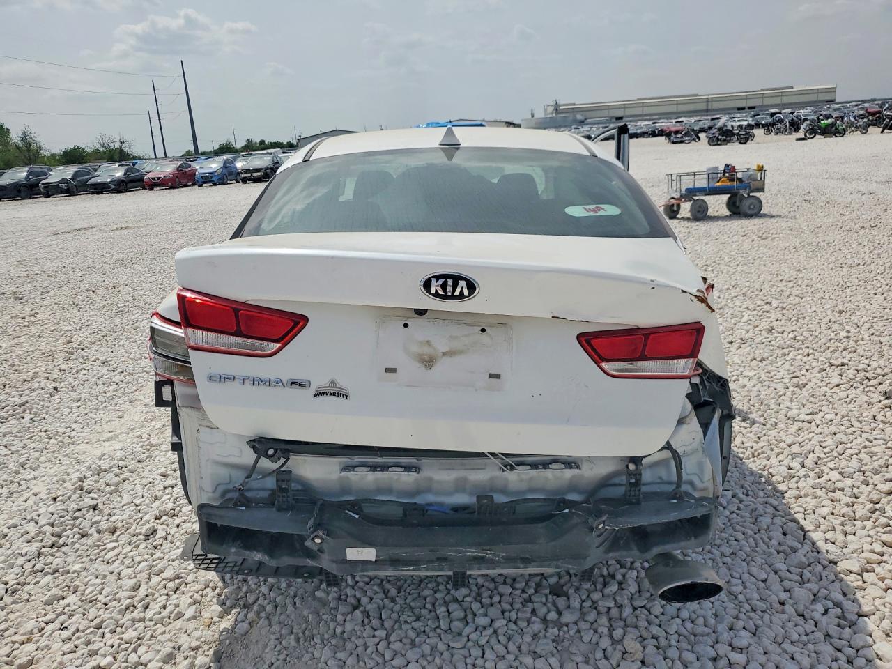 2019 Kia Optima Lx - Image 6