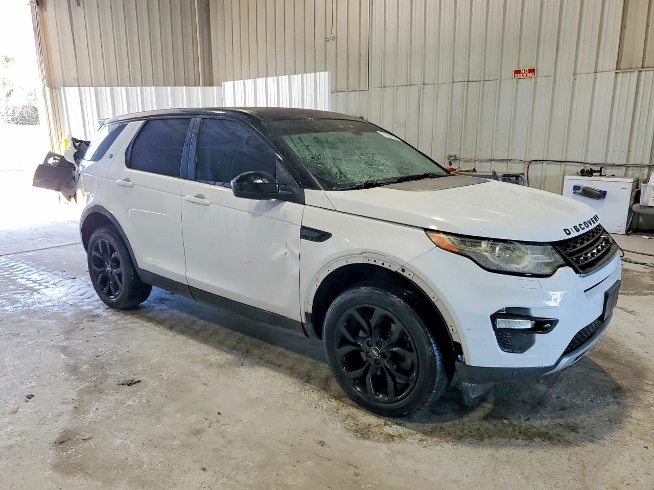 2015 Land Rover Discovery Sport Hse - Image 4