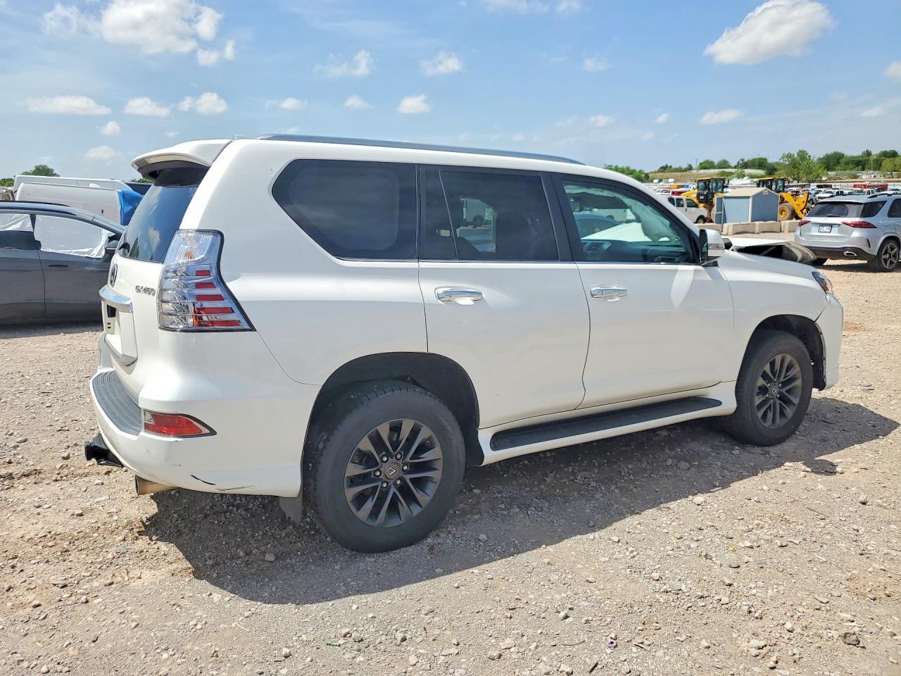 2021 Lexus Gx 460 Base - Image 3