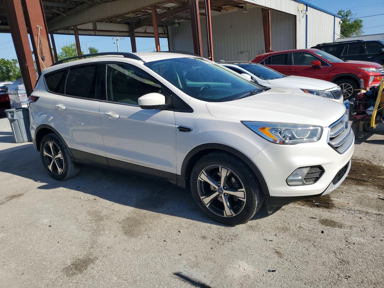 2018 Ford Escape Sel - Image 4